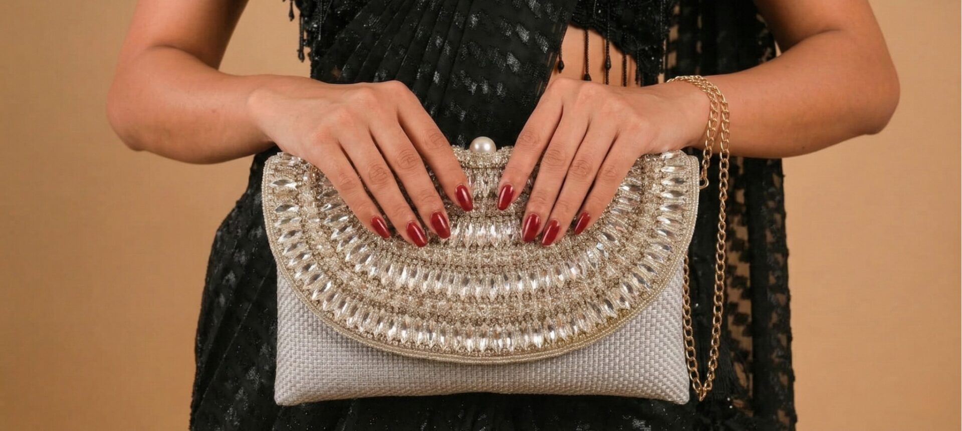 KVIN KYRA : Silver Crystal Evening Clutch – Diamond-Cut Stone Studded Party Handbag - Image 4